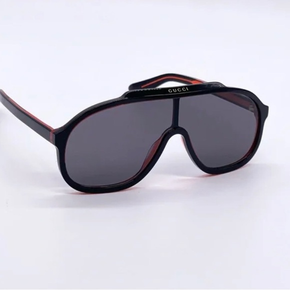 New Authentic- GUCCI GG1038S SUNGLASSES 001 Black & Red - Picture 10 of 14